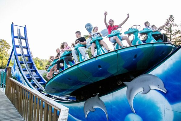 la déferlante, manège à sensations fortes au parc Ange Michel